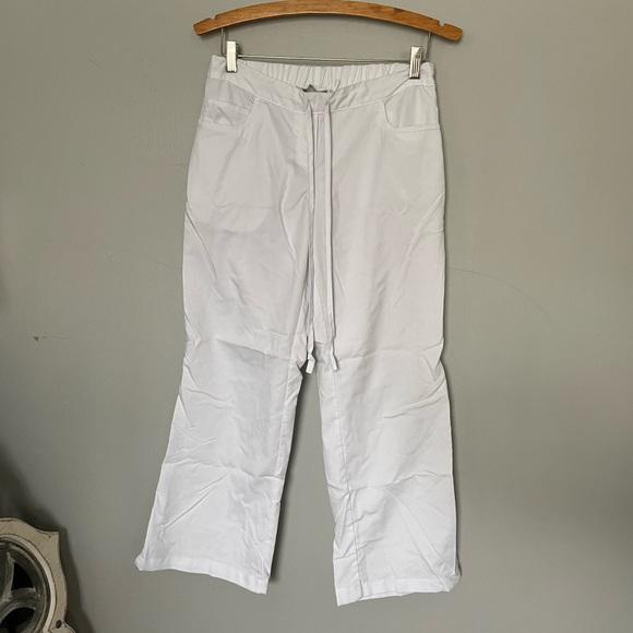 3/$25! Greys Anatomy White Scrub Pants - Picture 2 of 6